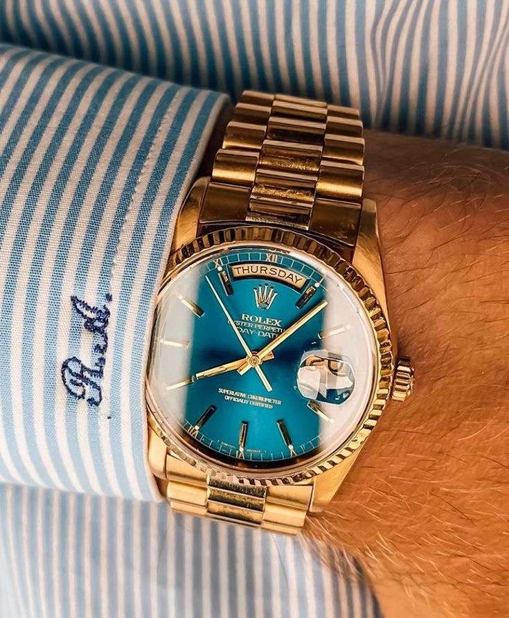 Men's Rolex Day-Date model gold solid stylish men's watch blue dial